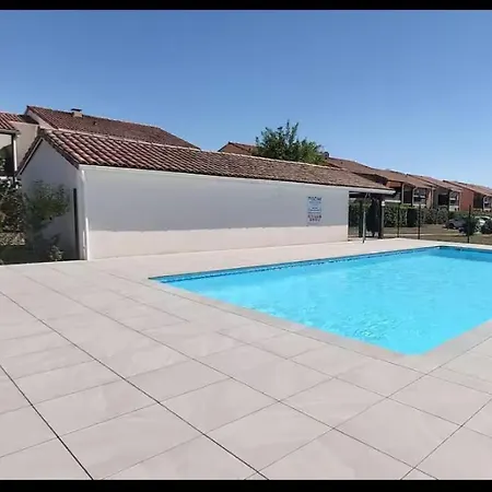 Apartmán La Campagne Romantique - Avec Entree Autonome, Clim Neuve, Parking Prive & Sa Piscine ! -