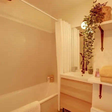 La Campagne Romantique - Avec Entree Autonome, Clim Neuve, Parking Prive & Sa Piscine ! - * Saint-Sulpice (Oise)